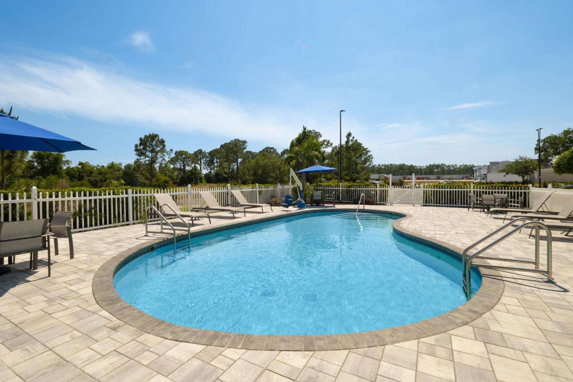 Holiday Inn Express & Suites Sebring By Ihg Экстерьер фото
